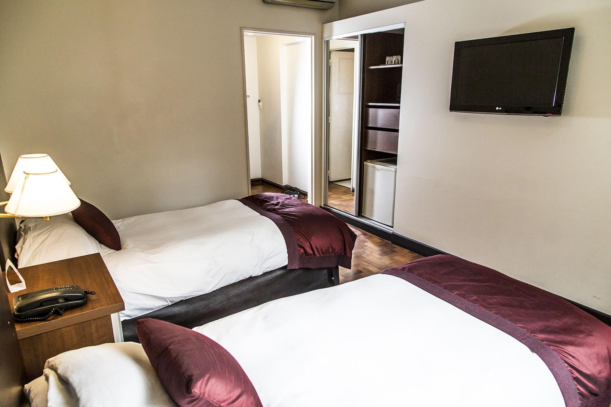 Hotel Mendoza Luaran gambar