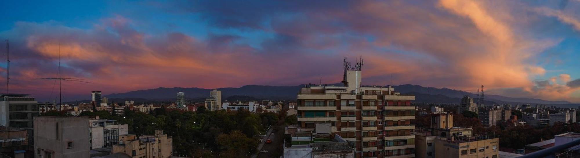 Hotel Mendoza Luaran gambar