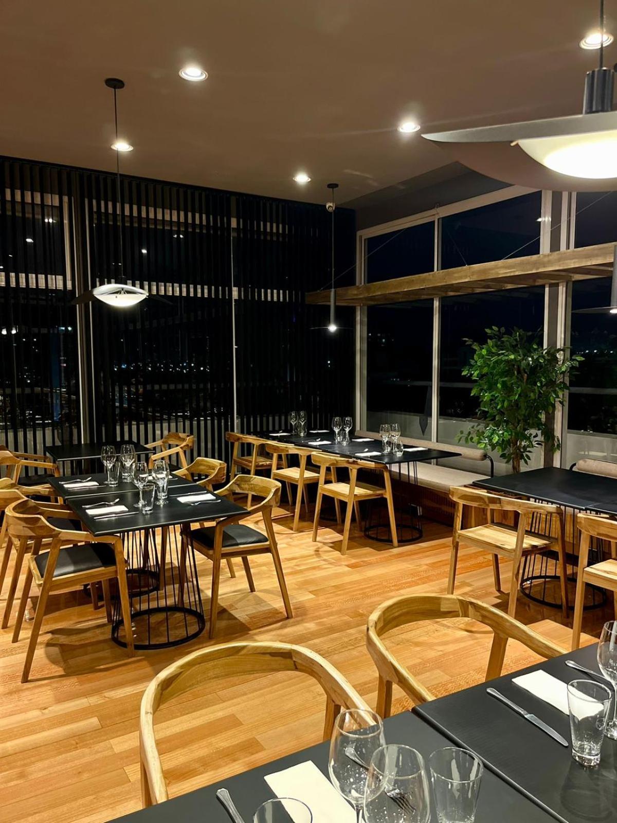 Hotel Mendoza Luaran gambar